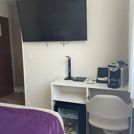 Western La Rade Hotel